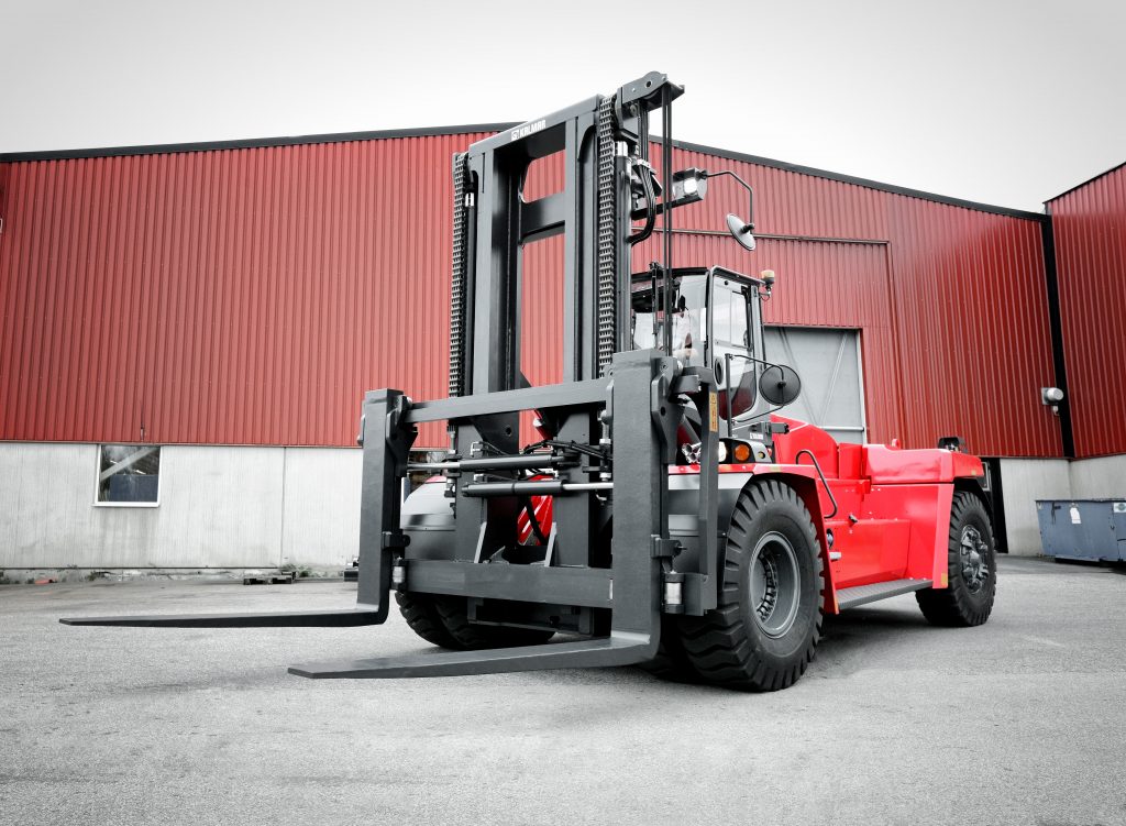 DCG33012 Kalmar DCG180330 Heavy Forklift G&W Equipment, Inc.
