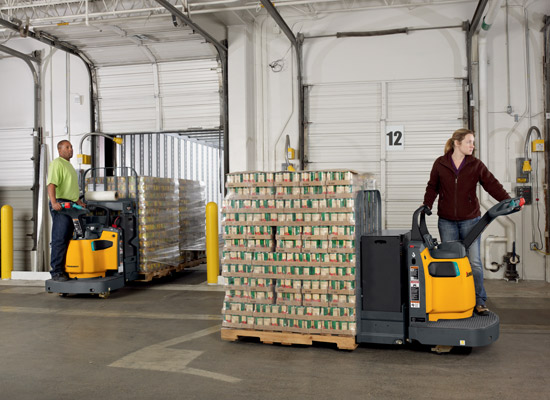 Female operating a Jungheinrich ECR 327/336 electric pallet jack