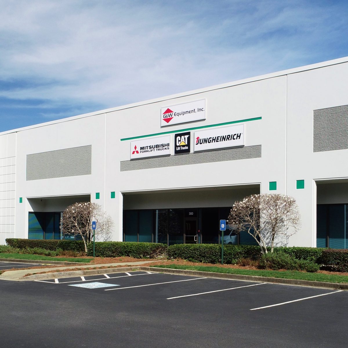 G&W Equipment, Inc. Forklift & Material Handling Solutions