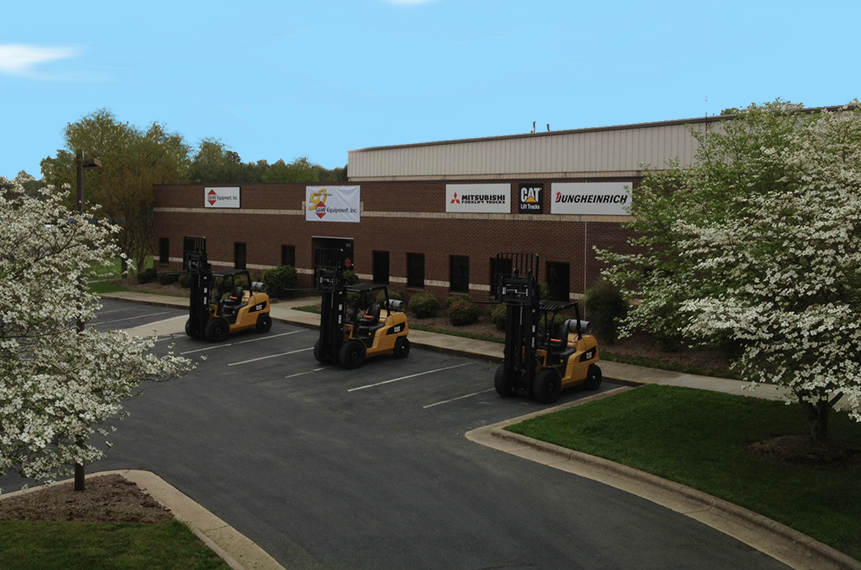 Greensboro G&W Forklift location with forklift equipment out front.