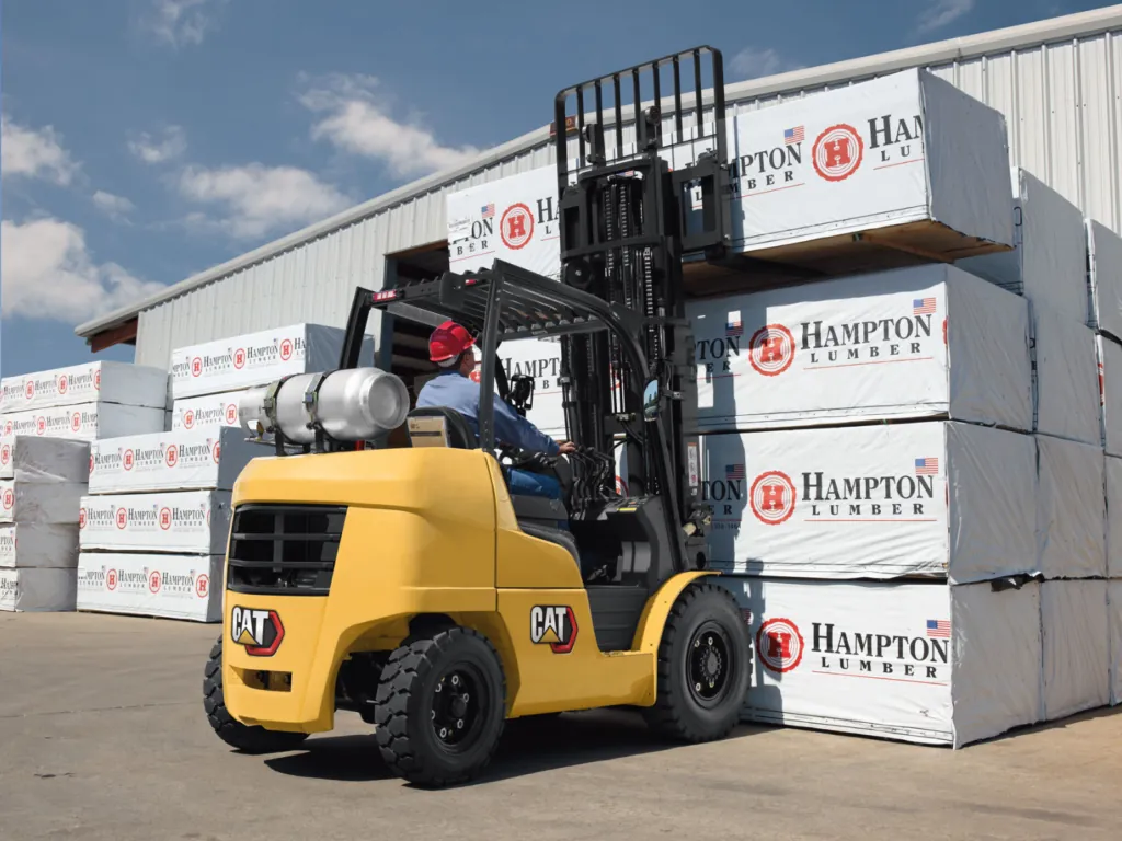 CAT DP50 LP Pneumatic Forklift